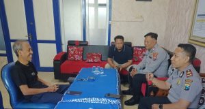 Perkuat sinergi, Kapolsek Camplong Polres Sampang IPTU Dwi Abdillah gelar silaturahmi Kamtibmas dengan Plt. Camat