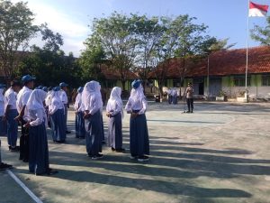 Songsong Indonesia Emas 2045, Sat Binmas Polres Sampang Gelar Sosialisasi Pencegahan Pelecehan Seksual di SMAN 4 Sampang